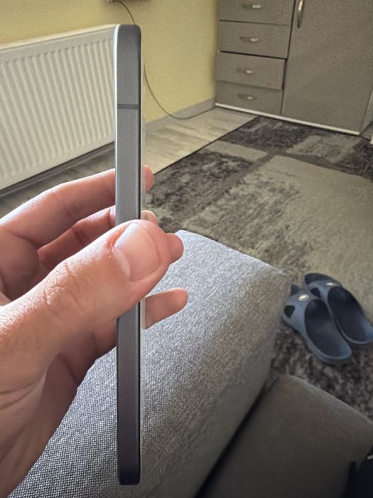 Honor 600 lite 8-ram, продавам го защото си взех по нов модел телефонът е чисто нов с гаранция 2 години без забележки както ще видите на снимките! :)