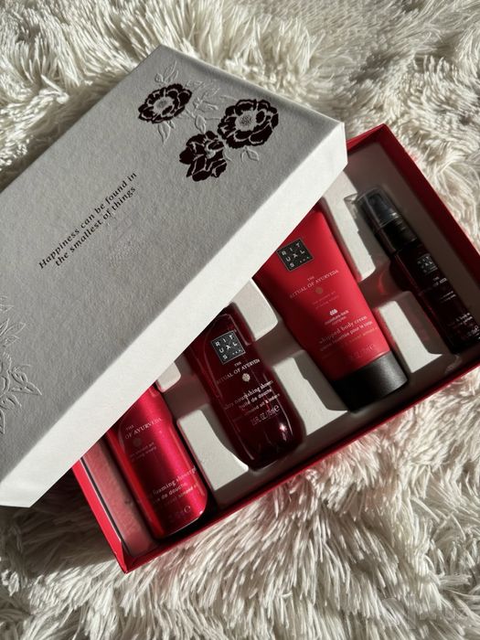 Rituals of ayurveda set s- yangi original
