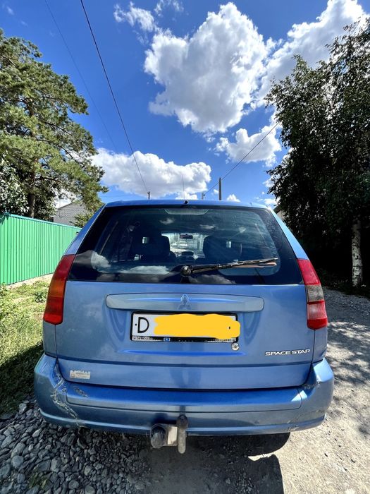 Продам Мицубиси спейс стар