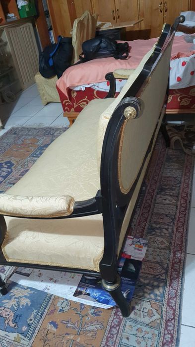 Canapea aurie stil Napoleon III plus fotolii