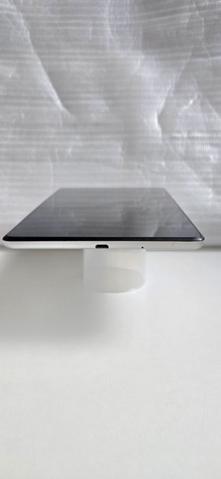 Таблет Lenovo TB-8505X