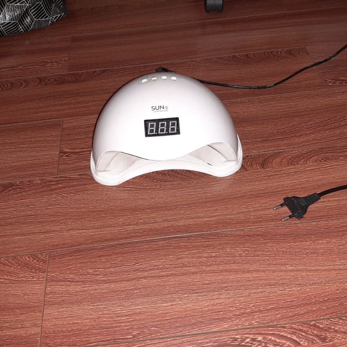 Продам машинки и лампу