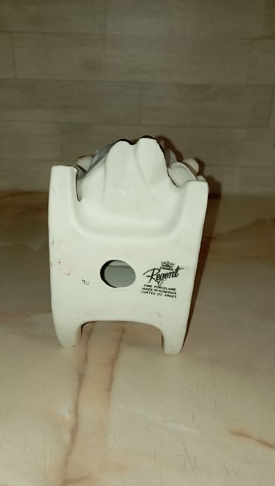 statueta portelan-Bunica