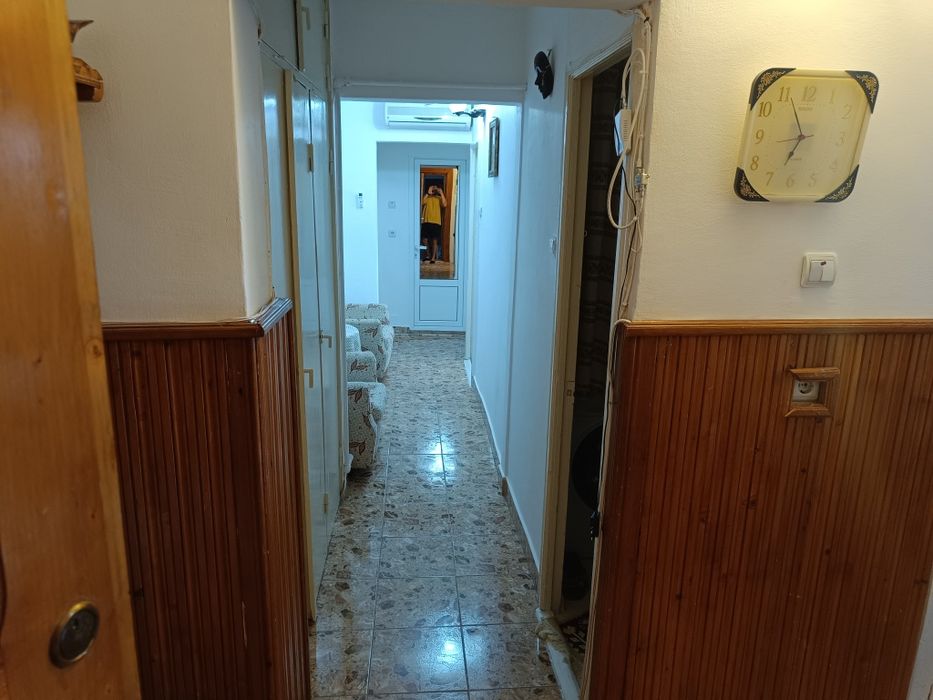 Apartament 3 camere, M39C, 77m, 4/4, 2 băi și 2 balcoane.