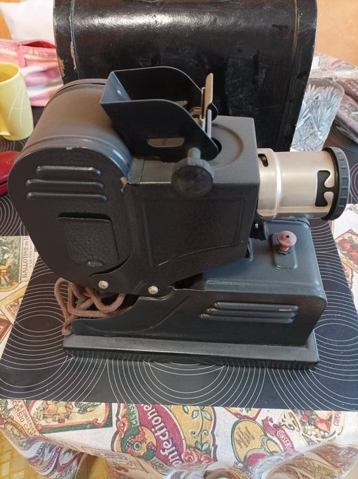 Апарат за прожектиране руски