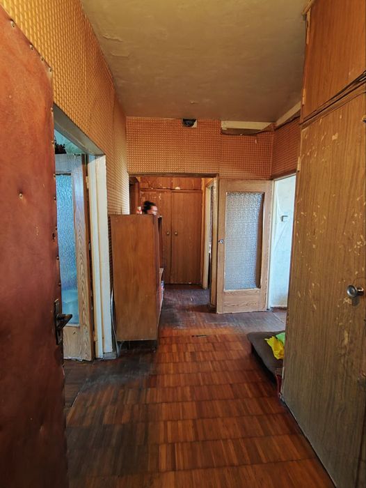 Куйлик 4 массив 4/4/4 Общая площадь 92м²