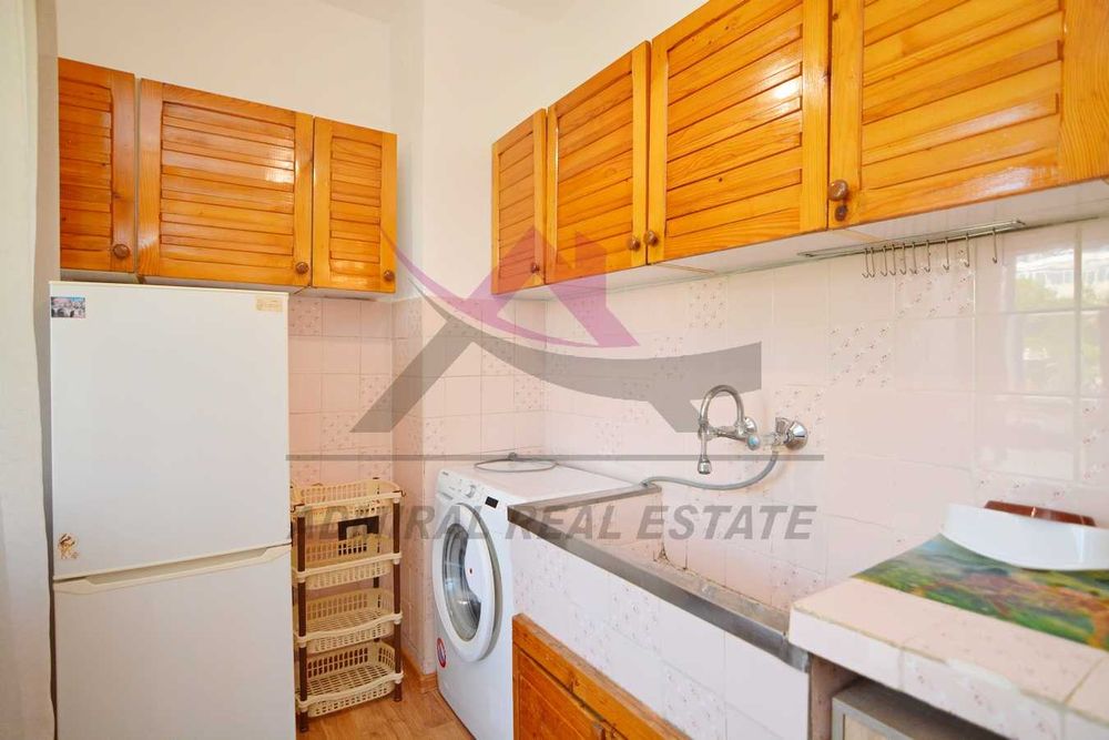 Дава се под наем Тристаен апартамент в Варна, Окръжна болница - 72 кв.м за 550 € - Снимка #1