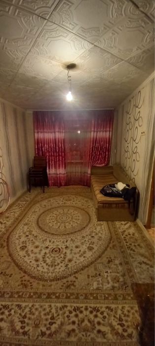 Продаеться 1 ком квартира