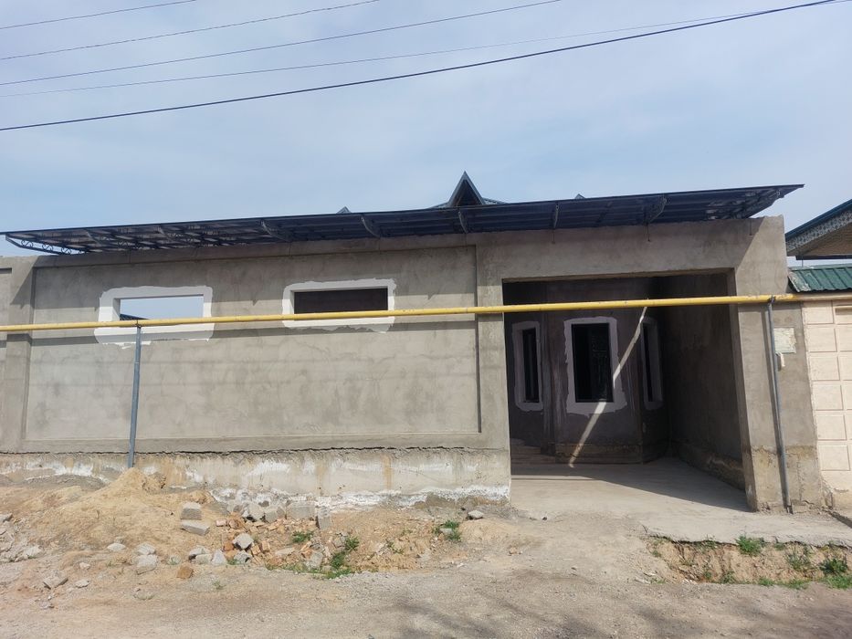 Ер участкаси 5 хонадан иборат