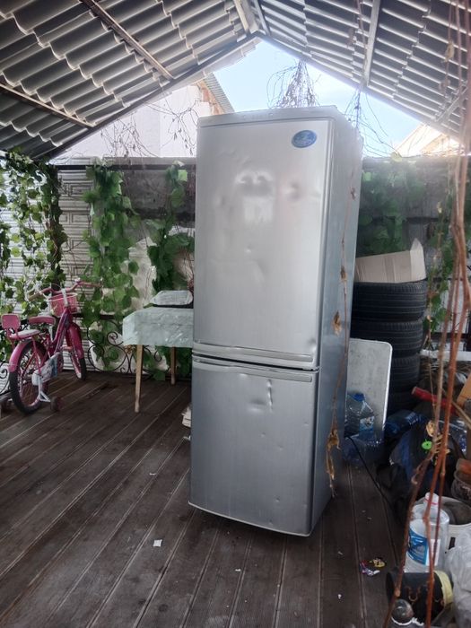 Срочно продам холодильник