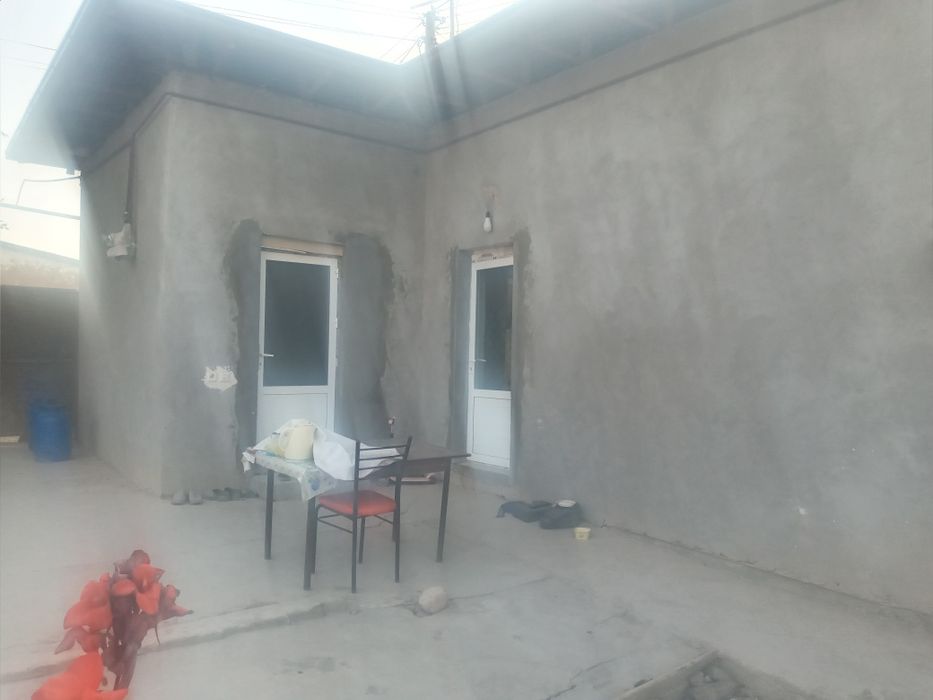 Uy sotiladi srochniy