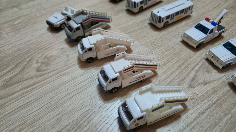 Модельки - техника для аэропорта