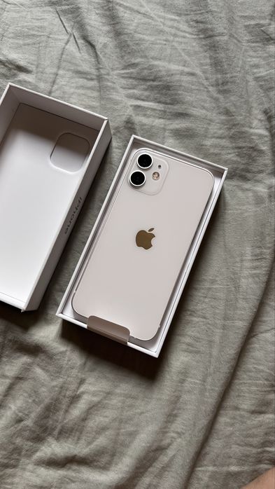 iPhone 12 mini 128 Gb белый