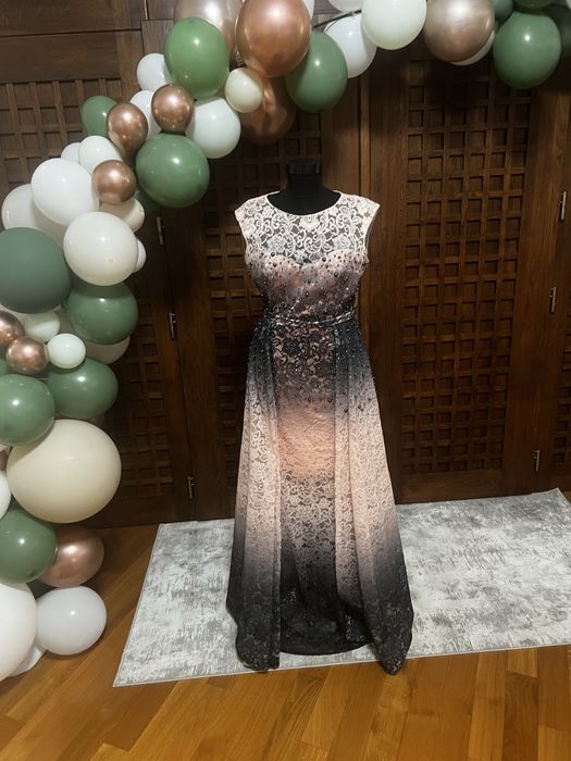 Rochie eleganta cu perle