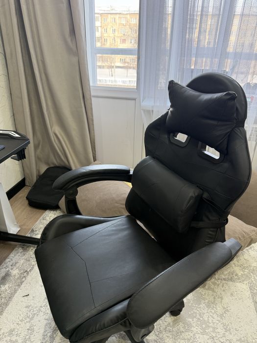 Стол компютерный