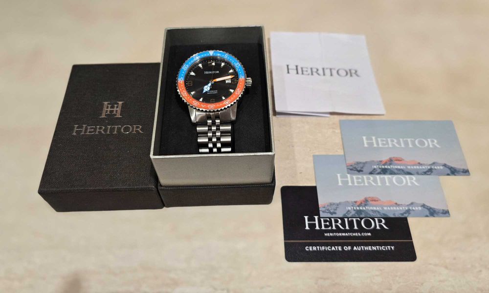 Часовник HERITOR