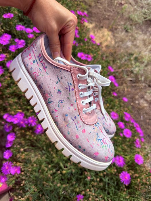 Розови обувки естествен велур и кожа