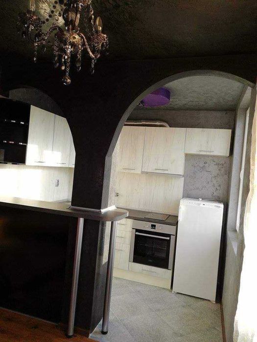 Дава се под наем Едностаен апартамент в Бургас, Пристанище Бургас - 40 кв.м за 229.5 € - Снимка #4