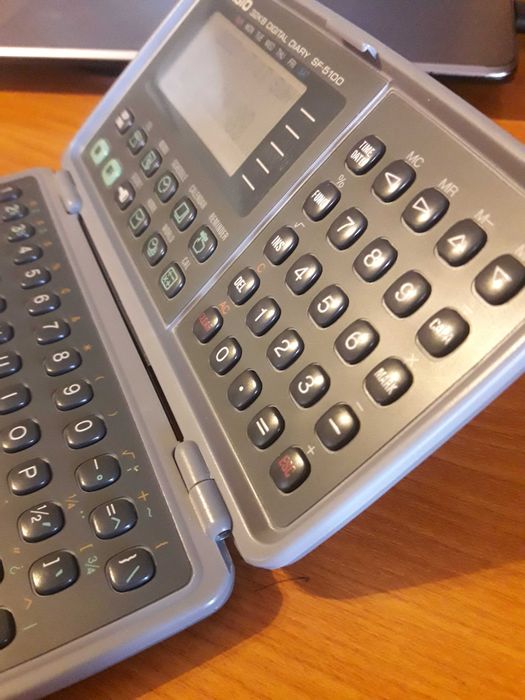 Agenda digitala CASIO SF-5100 Digital Diary