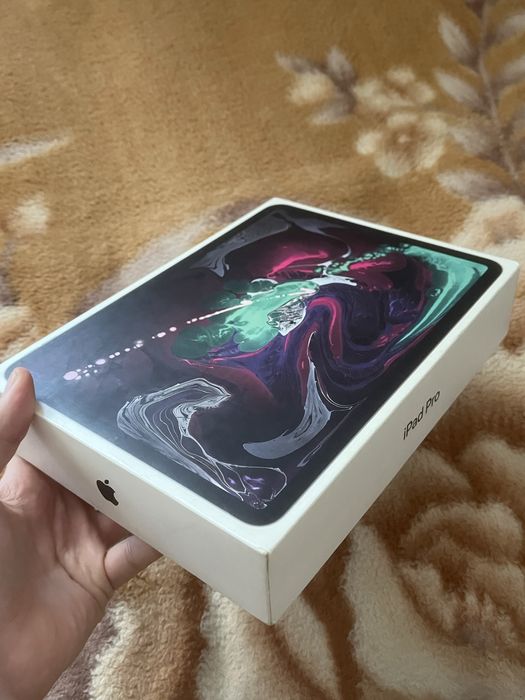 iPad Pro (11-inch) 256 gb.