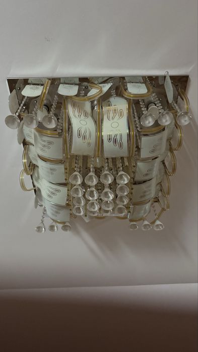 Продам люстру рабочую