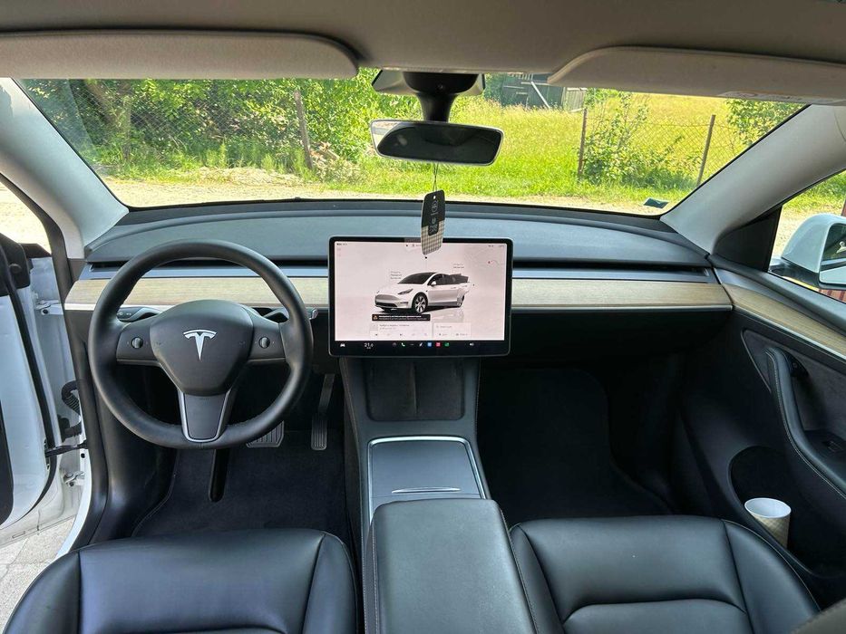 Tesla Y Dual Motor 2022