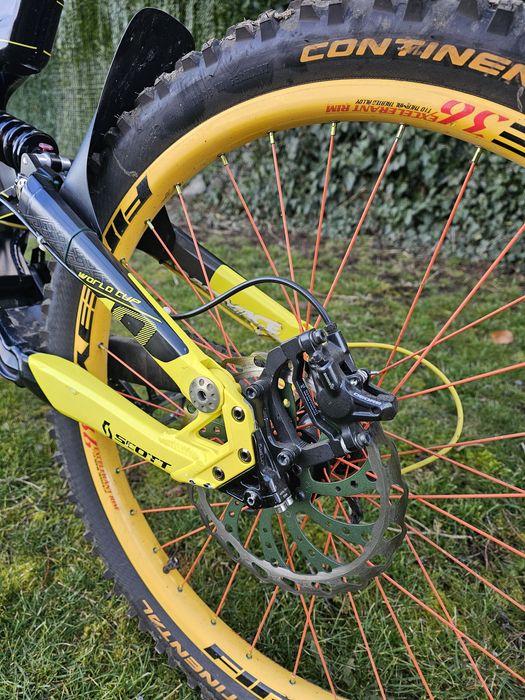 Scott gambler DH колело