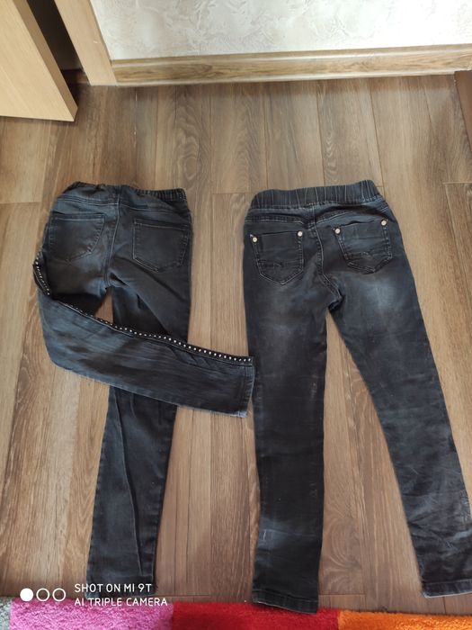 Детски дънки за момиче.