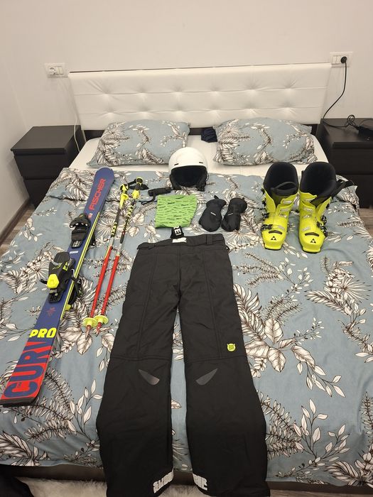Vand echipament de schi/ski