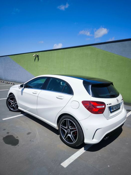 Mercedes-Benz~A class~Pachet AMG~Automat~Navigatie~Benzina~Euro6