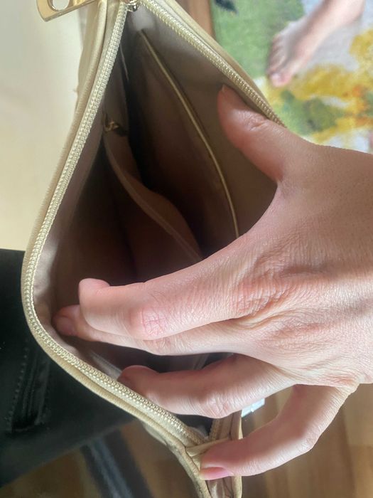 geanta de umar accesorizata bej femei
