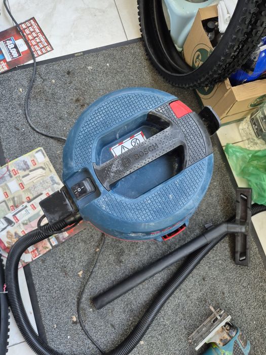 Aspirator electric bosch