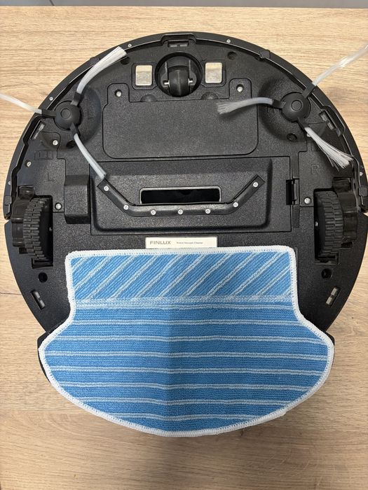 Прахосмукачка робот Finlux PRO-889 WiFi