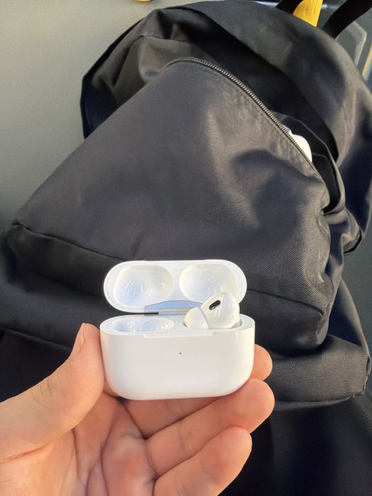 Air Pods Pro 2 без левого наушника