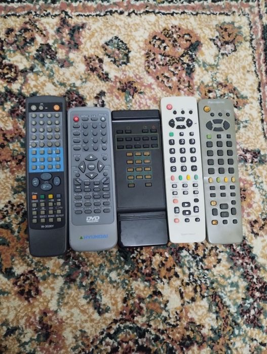 Telecomenzi diverse