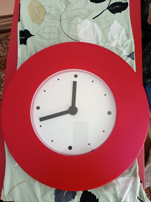 Стенен часовник ИКЕА