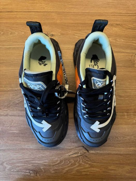 Off White Odsy-1000