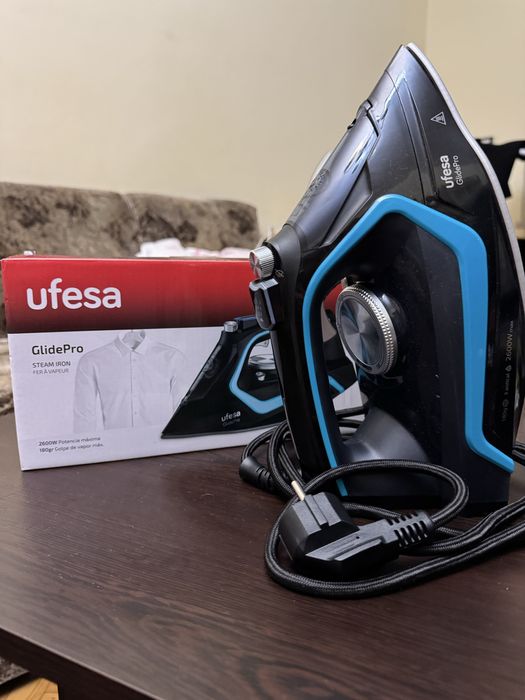 Парна ютия Ufesa Glide Pro (PV2600) 2600W
