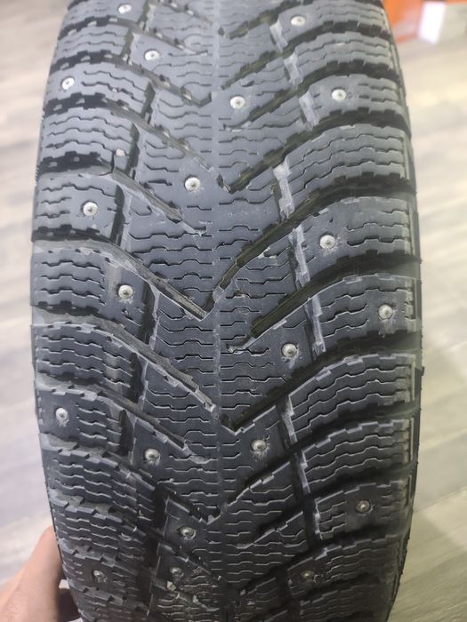 205/65/15 zimniy balon sotiladi