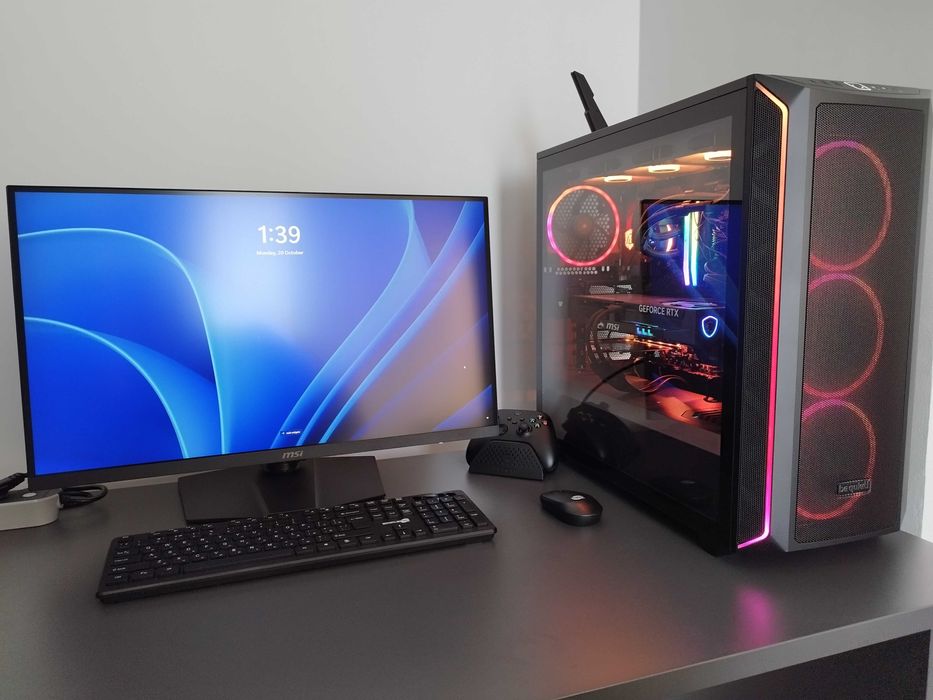 Продавам 27" MSI MAG 274UPF E2 – истински 4K геймърски монитор