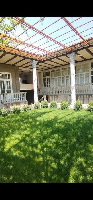 Balyasina beton panjara , Perilla