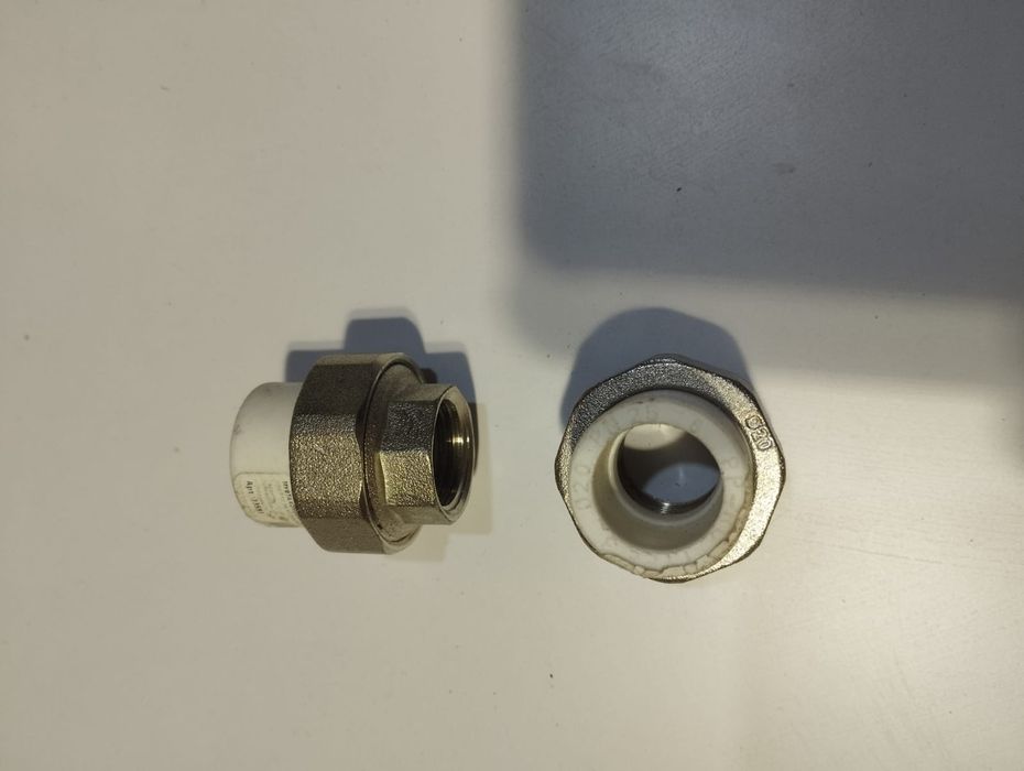 Продам сантехнические