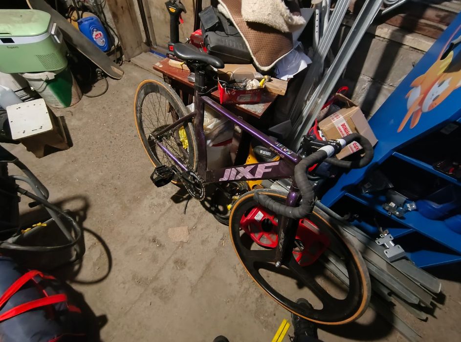 Велосипед фикс  JIXF