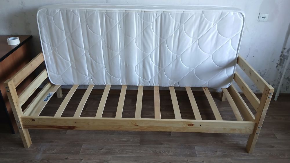 Продам срочно кровать