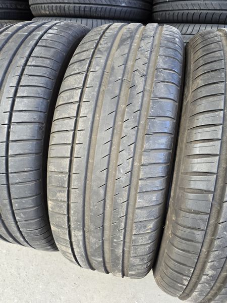 235/60/18 MICHELIN 4бр