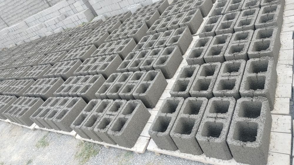 Сапалы Шлакоблок пресавой гладкыйй