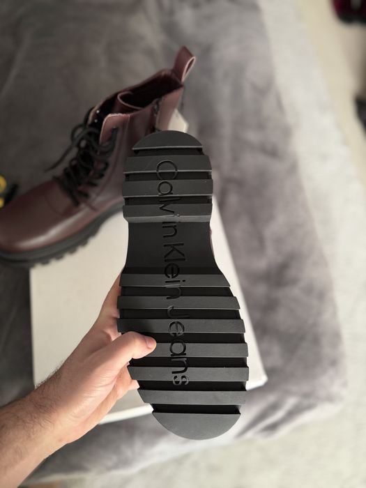 Calvin Klein Jeans Bocanci cu sireturi si fermoar piele visinie 42 noi