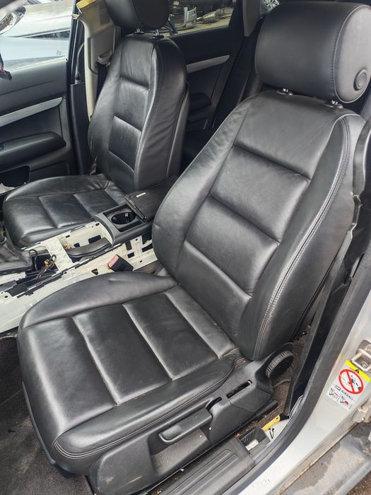 Interior piele Audi A6 C6 scaune cu incalzire bancheta rabatabila tapiterie piele neagra