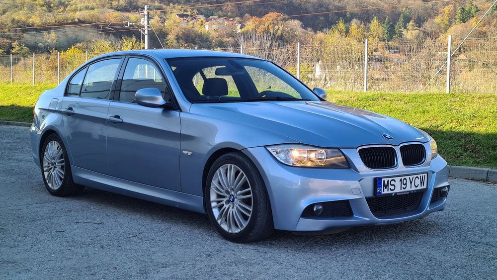 BMW Seria 3 E90 318i Facelift