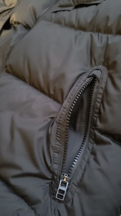 Чисто ново оригинално Nike Storm-FIT Windrunner PrimaLoft® яке – черно